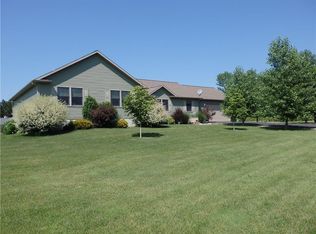 4290 Knoyle Rd, Erie, PA 16510