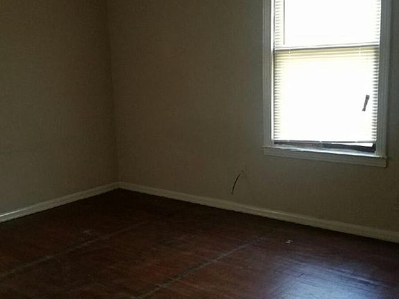 2nd image of 1030 Whitaker Dr