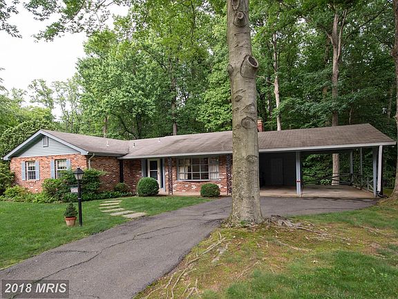 2nd image of 5017 Kingston Dr