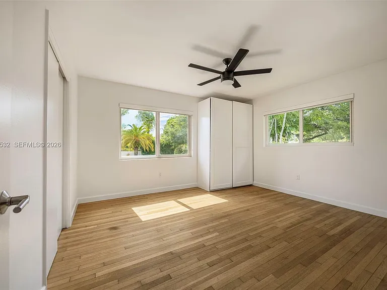 7840 SW 71st Ave — Photo 10