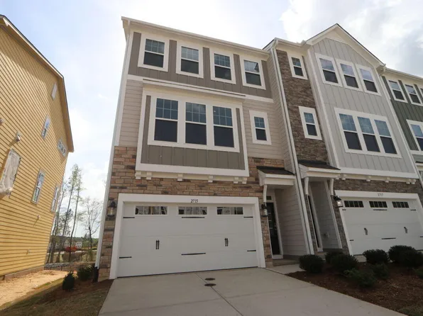 2715 Hunter Woods Dr #562, Apex, NC 27502