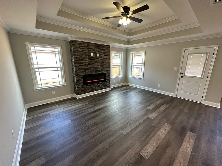 221 Lasso Dr — Photo 11