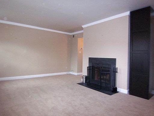5th image of 2105 N Taft St APT 6