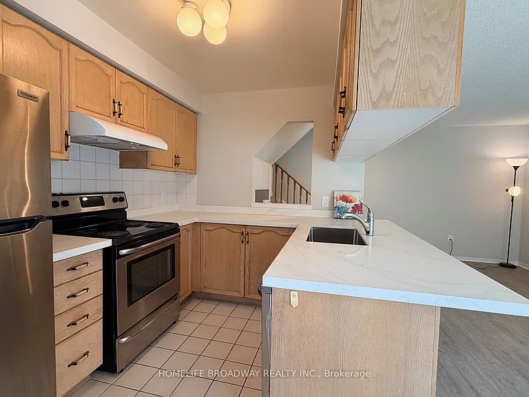 18 Clark Ave W #55 — Photo 9