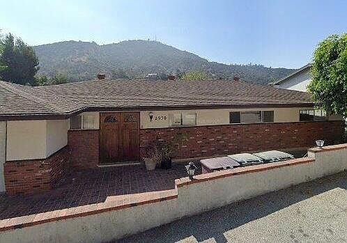 1st image of 2930 Graceland Way
