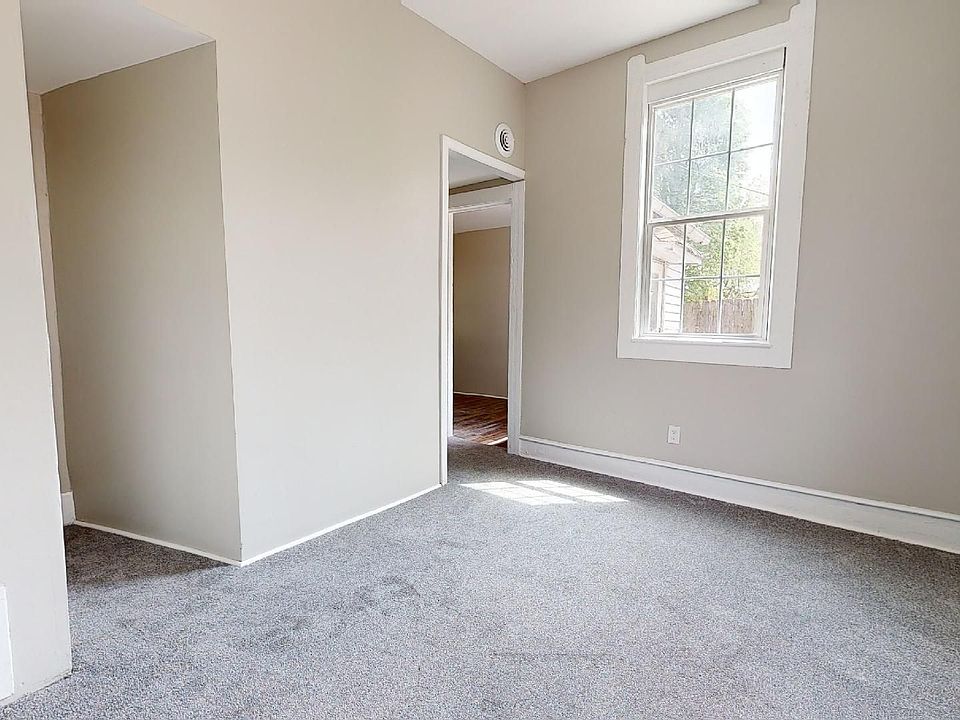 1st image of 3209 W 46th St APT 2