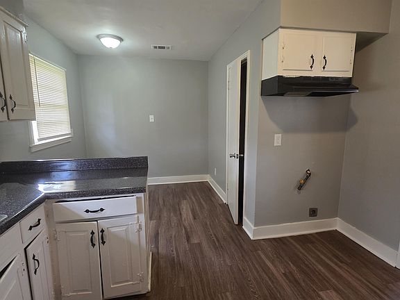 5th image of 273 Clower Rd