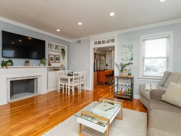 68 High St APT 4, Charlestown, MA 02129