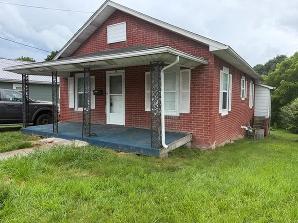 210 Edgewood Dr, Beckley, WV 25801