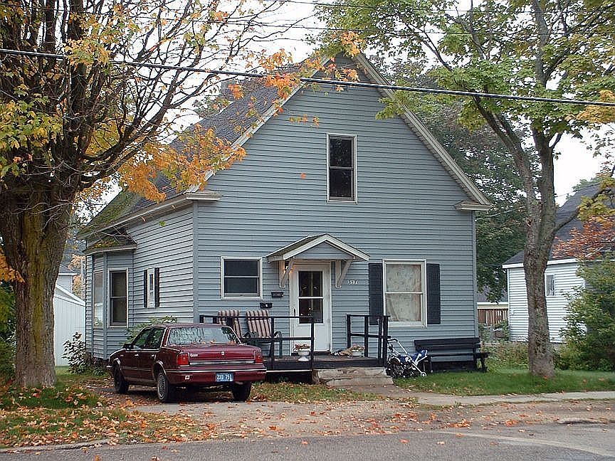 1st image of 517 Oak St