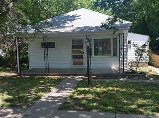 216 N Denver St, El Dorado, KS 67042