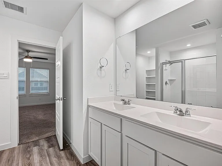 2937 Amherst Meadow Ln — Photo 23