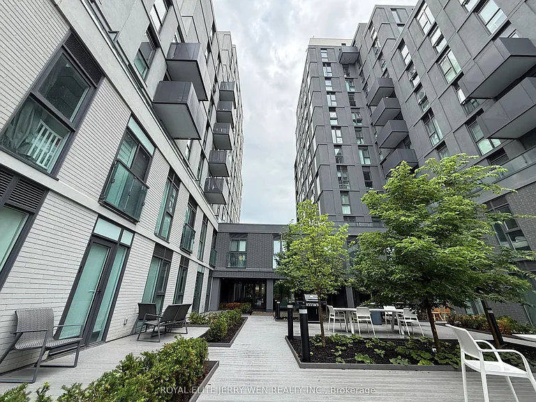 500 Wilson Ave #703 — Photo 2
