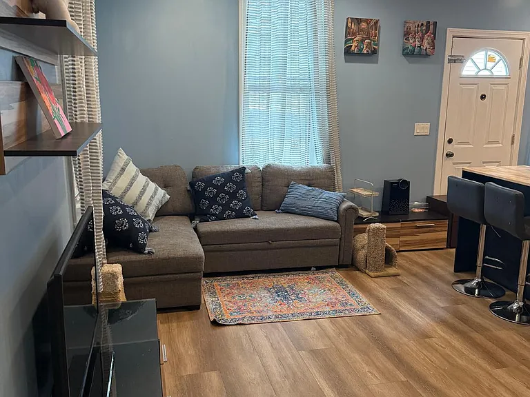 709 Hammond St #2 — Photo 10