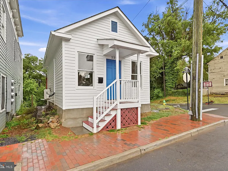 222 S Kent St — Photo 2