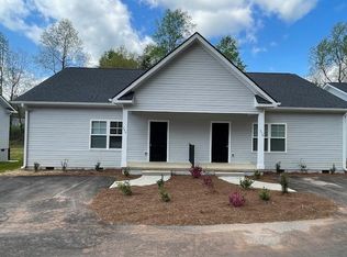 234 W Reedy Fork Rd, Seneca, SC 29678