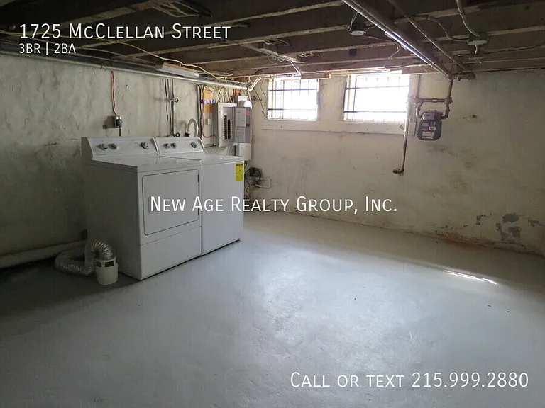 1725 McClellan St — Photo 15