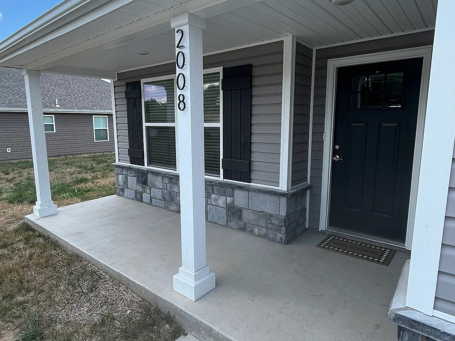 3 bed, 1370 sqft, $1,650 — Photo 2