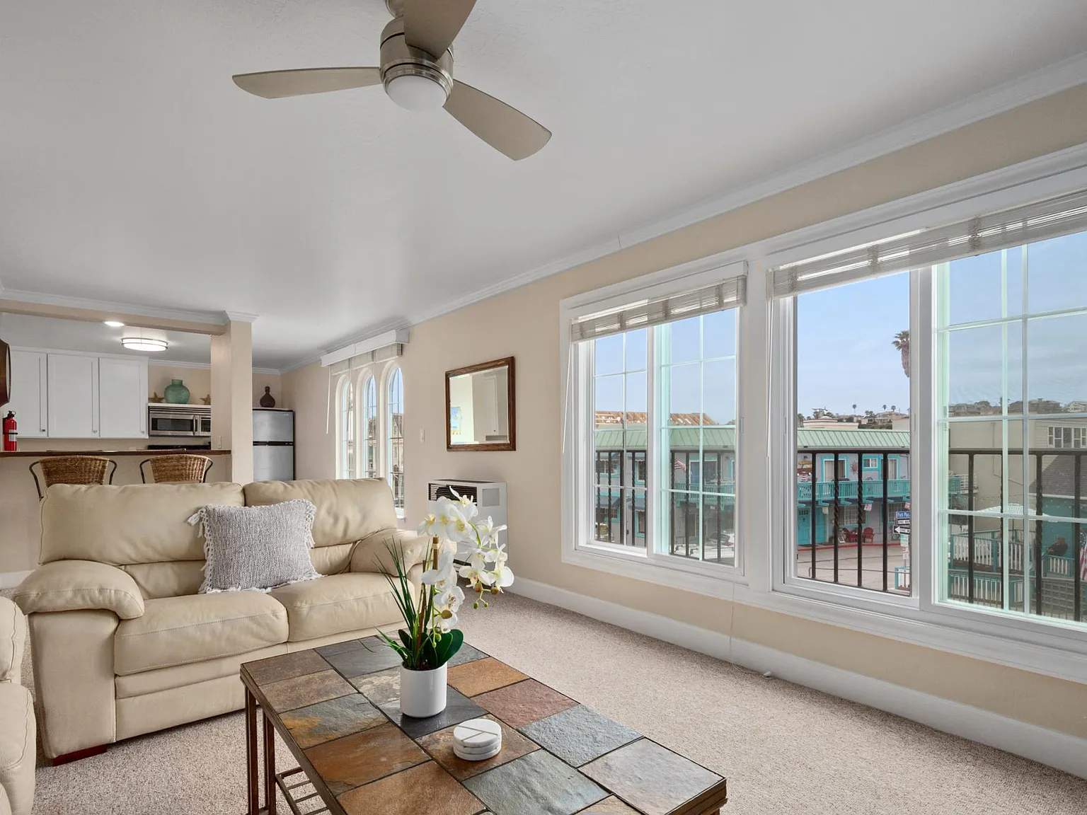 1 bed, 650 sqft, $2,800 — Photo 3
