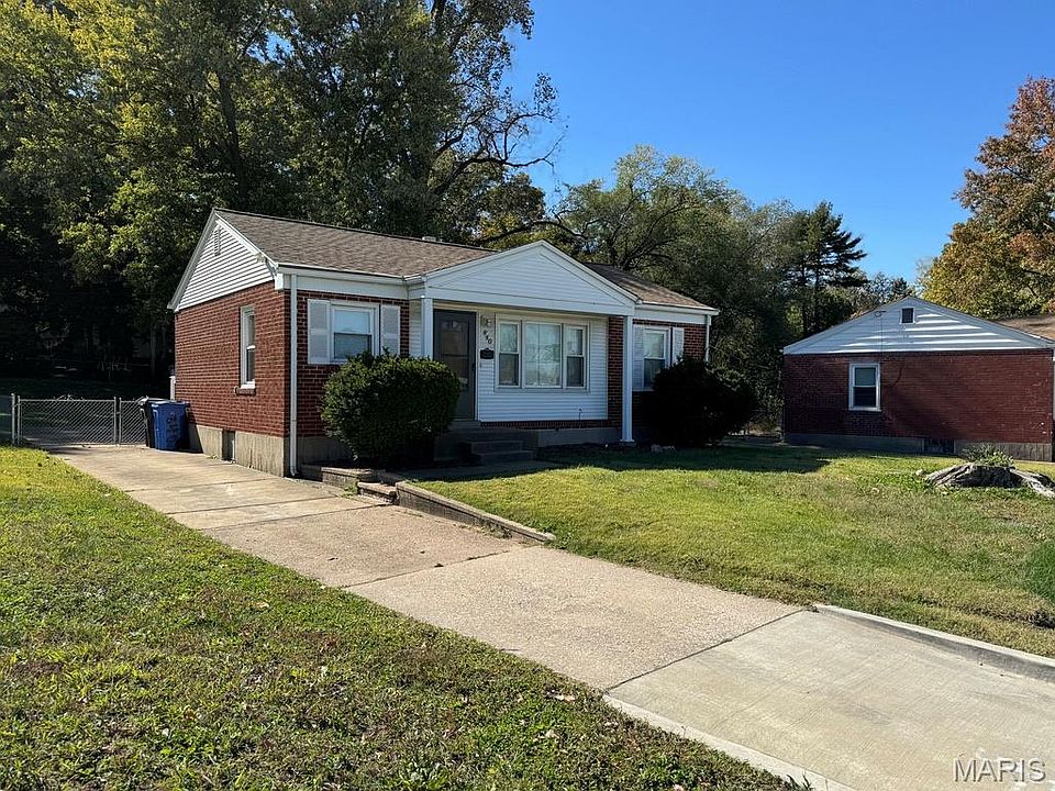 1st image of 840 Pershall Rd