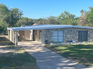 303 Mary Lou Dr, Del Rio, TX 78840