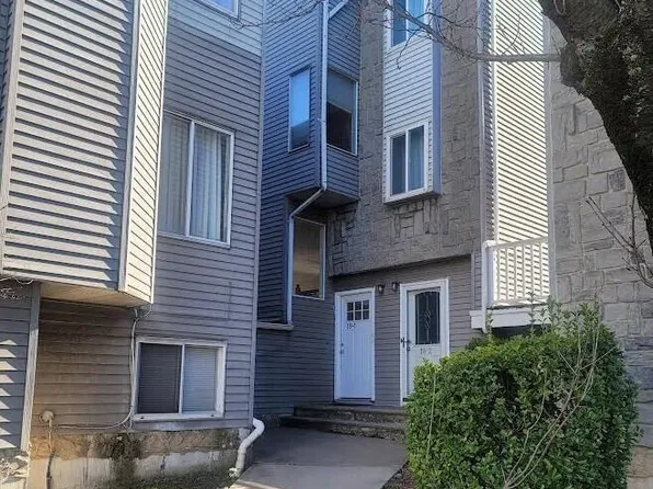 19 Regal Walk #1, Staten Island, NY 10303
