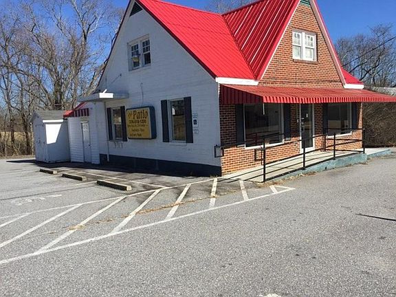 3rd image of 4544 Boone Trl