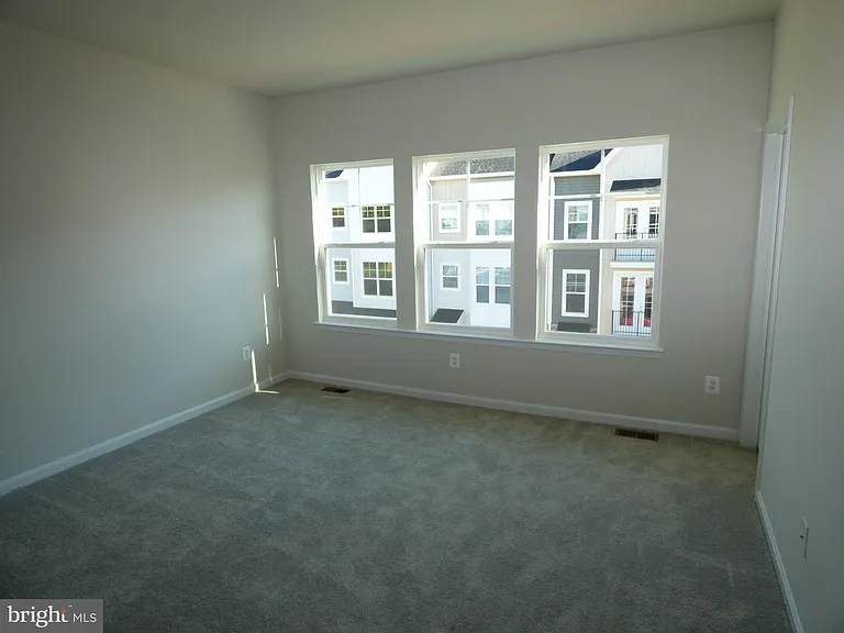 2583 Hopton Ln — Photo 29