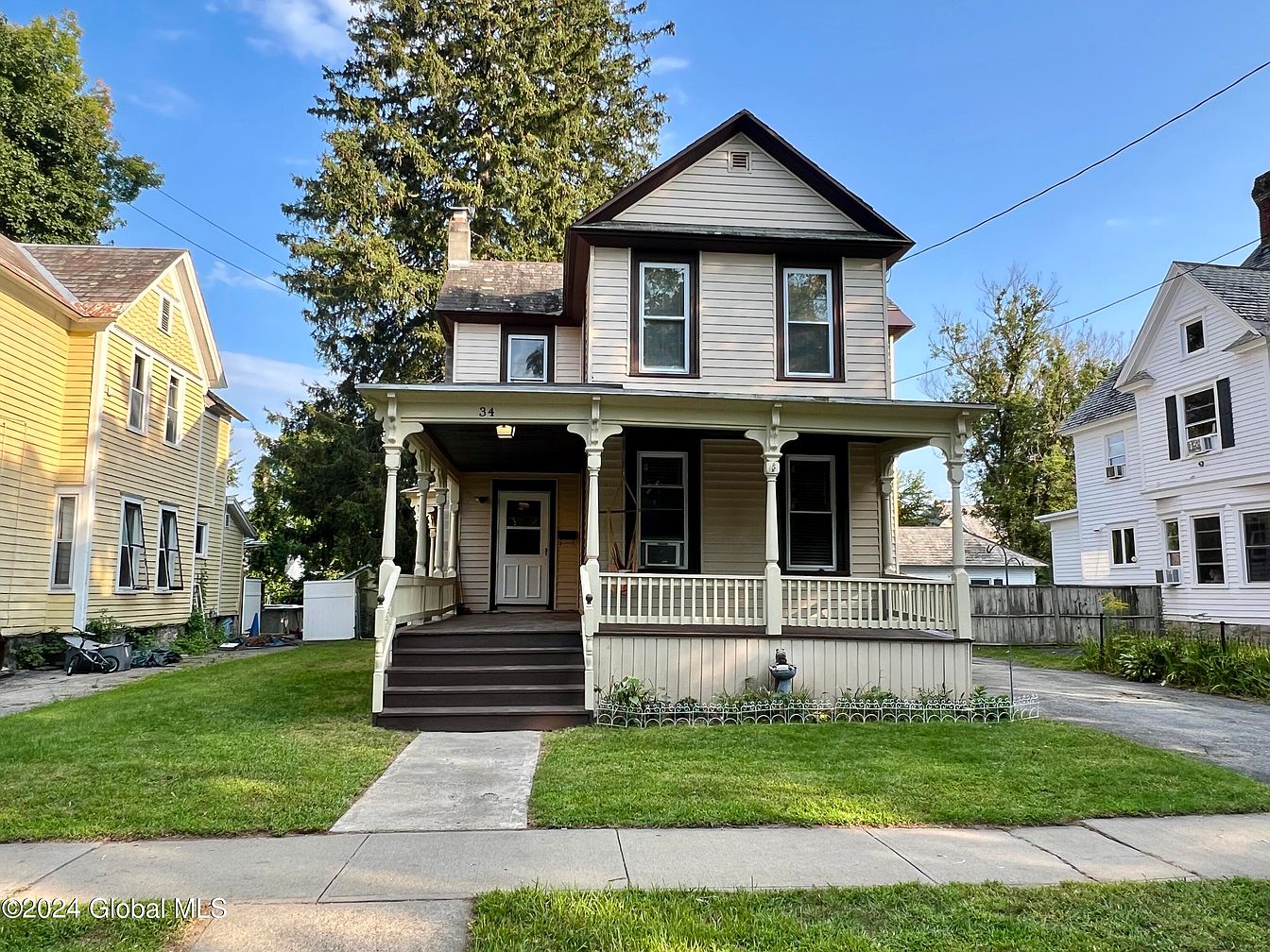 1st image of 34 Grove Avenue