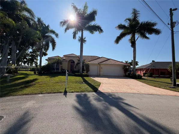 202 SW 42nd St, Cape Coral, FL 33914