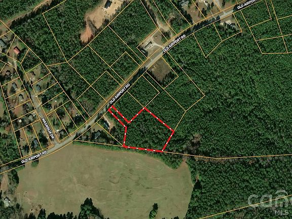 4th image of 4870 Old Airport Rd
