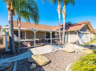 885 Digby Dr, Hemet, CA 92545
