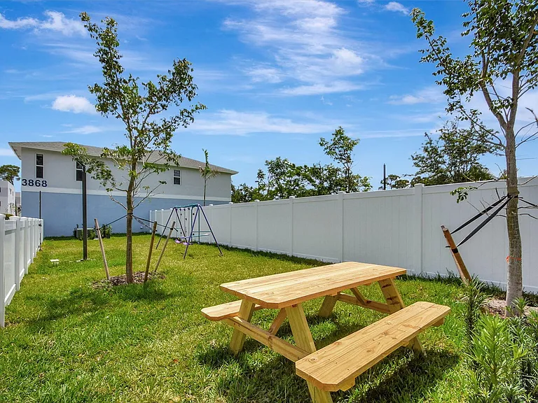 3868 Patio Ct #3868 — Photo 13