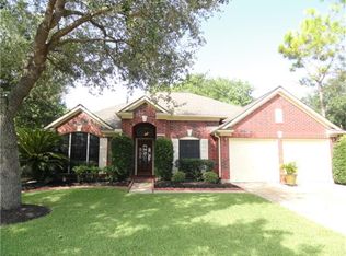 1240 Fawn Valley Dr, League City, TX 77573