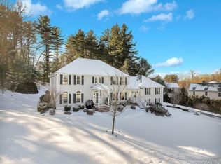 3 Shadow Ln, Andover, MA 01810