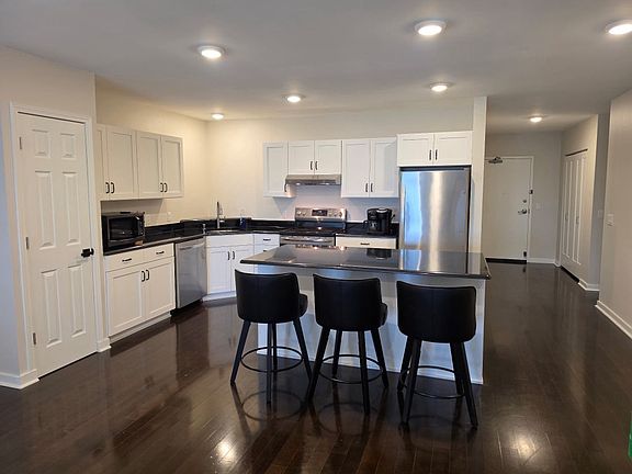 5th image of 118 S Washington St #417B