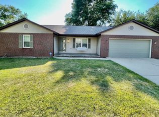 209 Southridge Dr, O Fallon, IL 62269