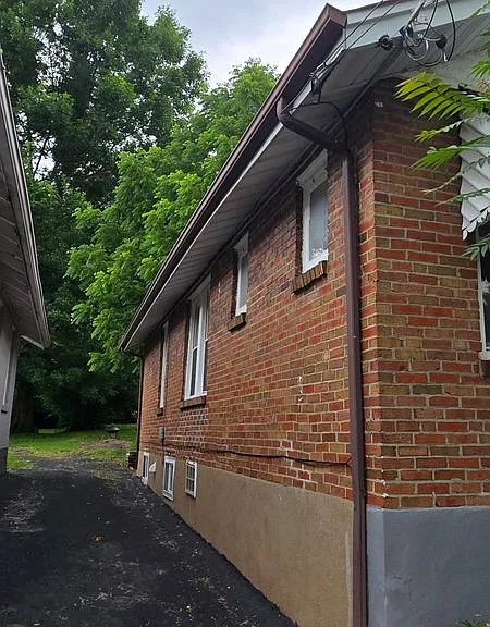 9109 Argyle Ave — Photo 12