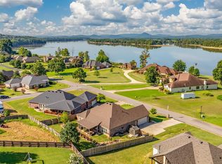 14 River Road Dr W, Mayflower, AR 72106