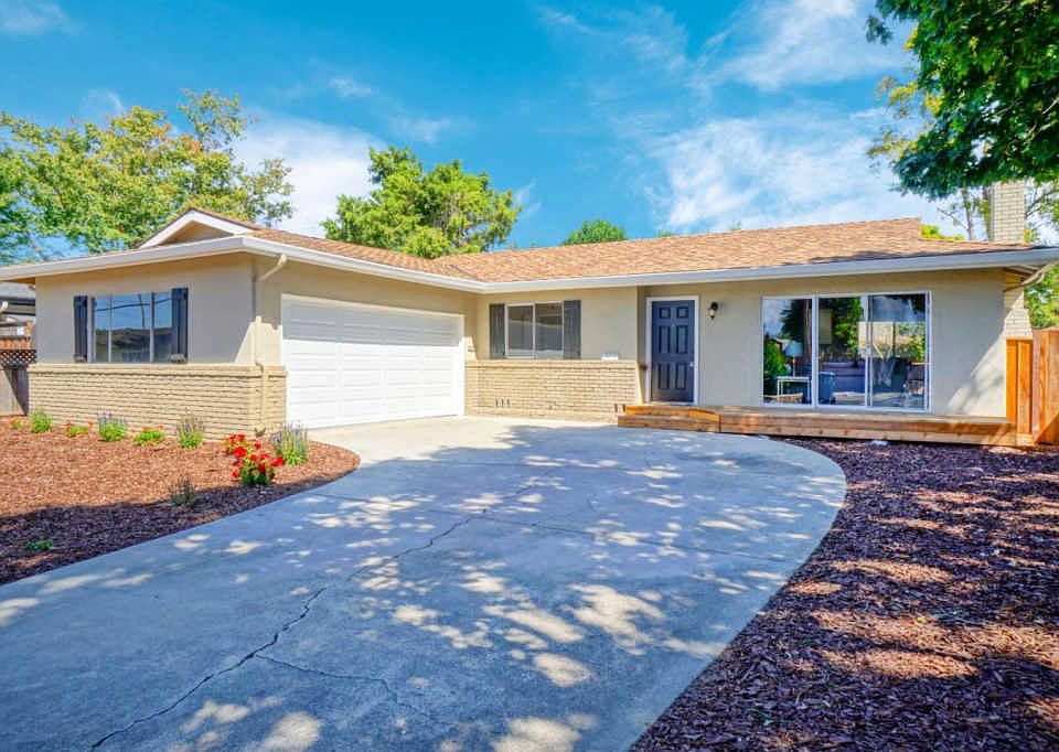 1st image of 2418 Gunar Dr