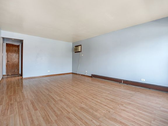 2nd image of 524 Jeffery Ave #2-1