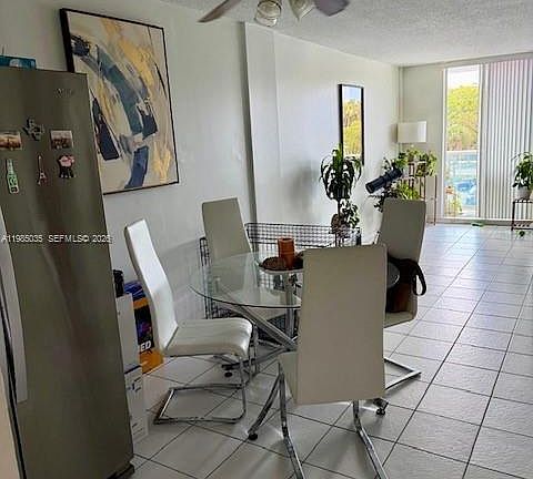 4th image of 2841 NE 163rd St APT 306