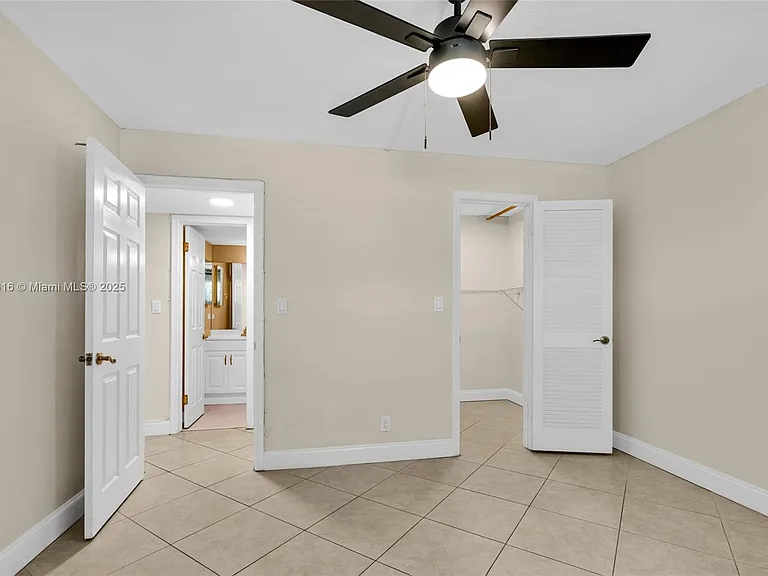 681 S Hollybrook Dr #109 — Photo 14