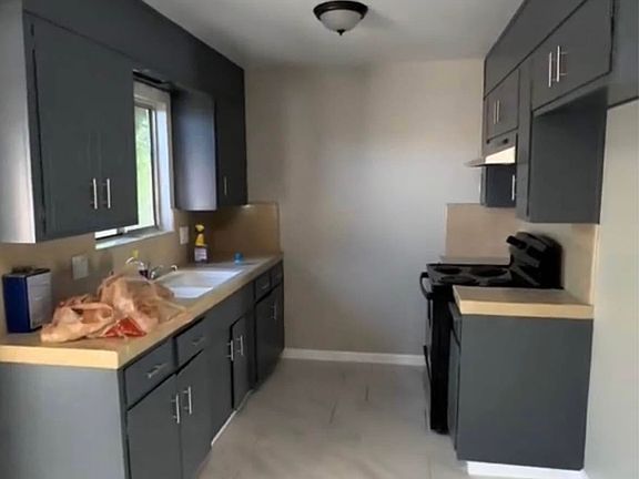 5th image of 626 W Los Felis Ave #1