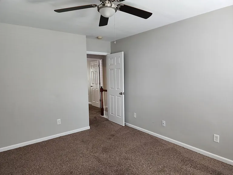 3907 Caldwell Ridge Pkwy — Photo 17