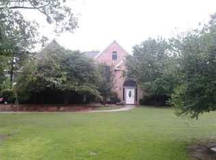 8893 Forest Lake Dr, Montgomery, TX 77316