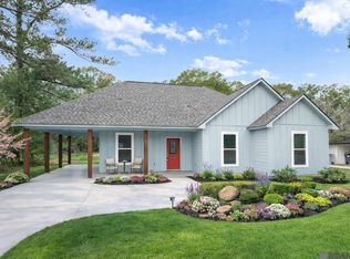 1261 Dr Martin Luther King Jr Ln, Baker, LA 70714