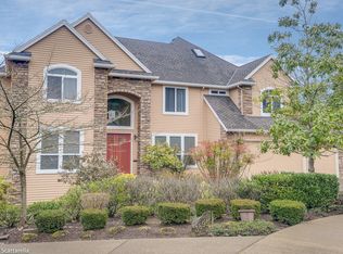 14197 NW Stonebridge Dr, Portland, OR 97229