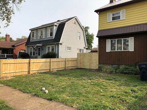5th image of 8611 Witkop Ave