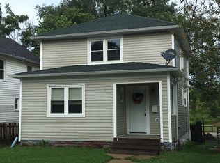 311 Rosewood Ave, Aurora, IL 60505
